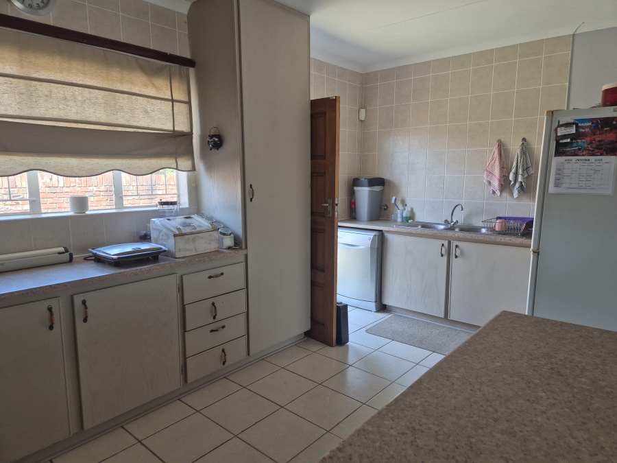 2 Bedroom Property for Sale in La Hoff North West